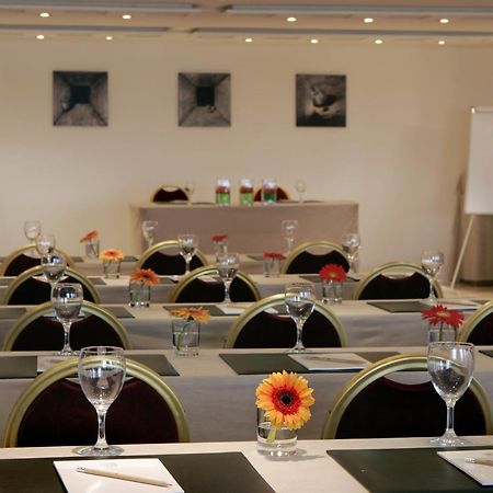 Poseidon Athens Hotel エクステリア 写真
